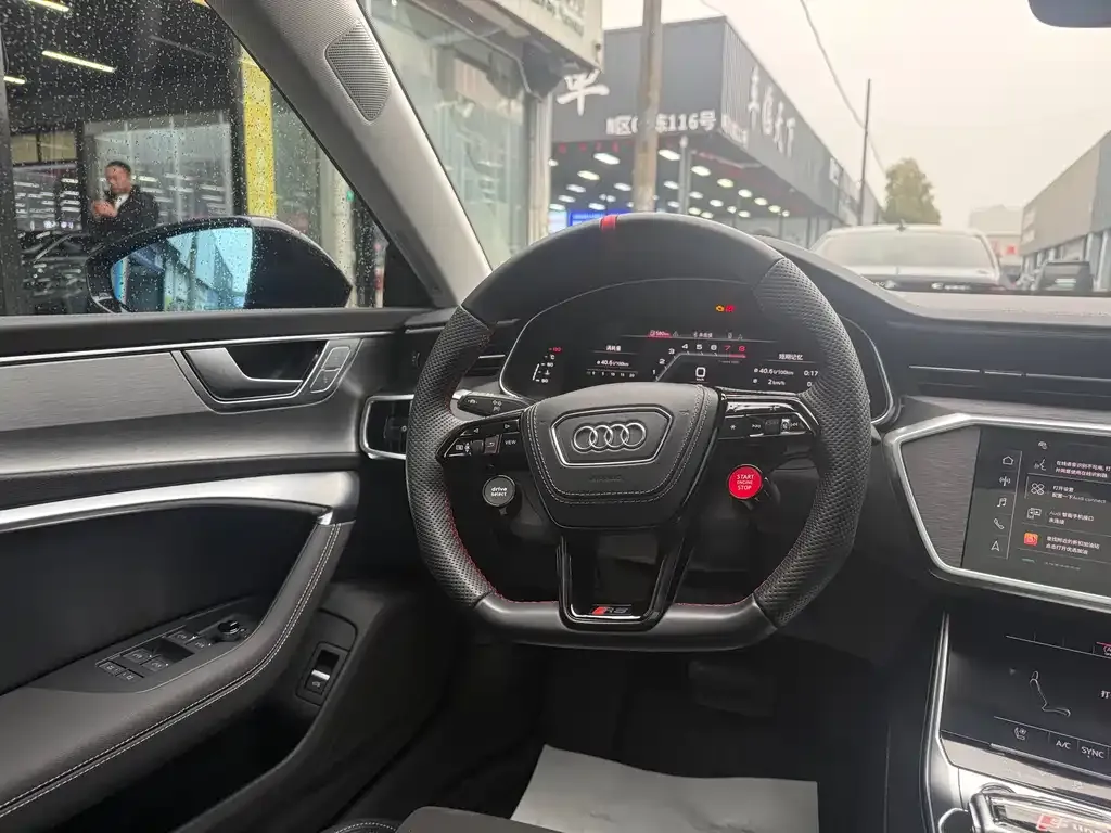 Audi A7L 2024 из CN, фото 4