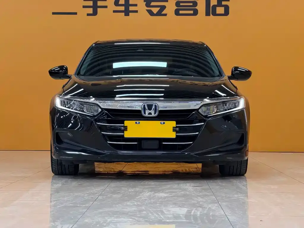 Honda Accord — фото 5