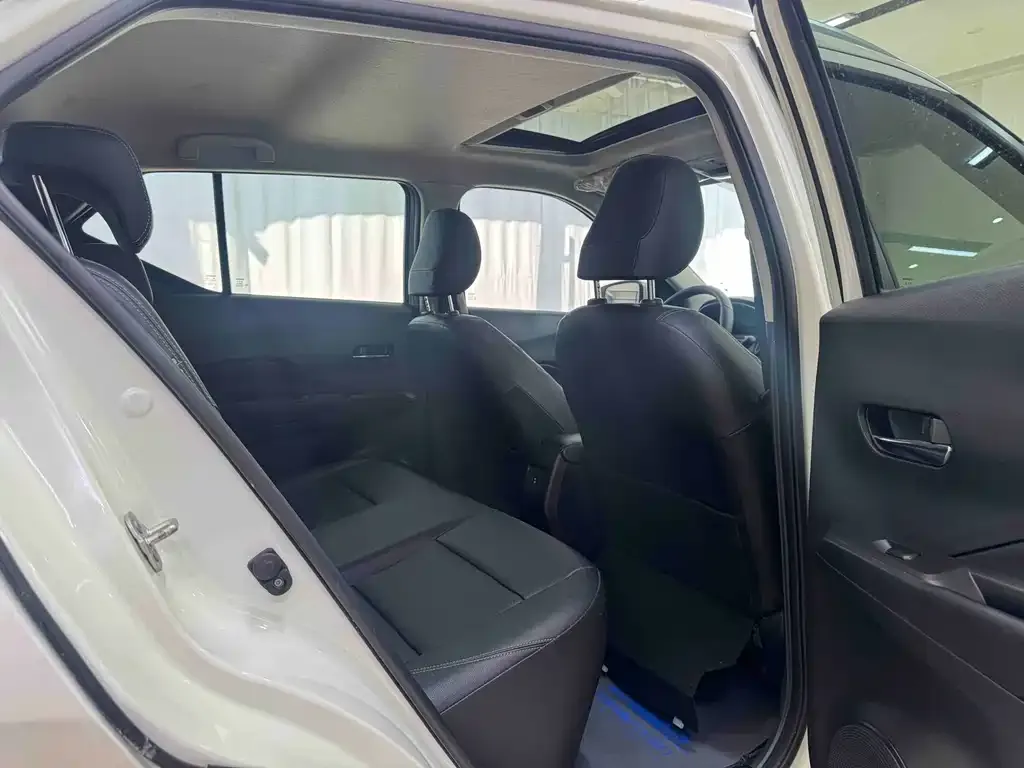 Nissan Kicks 2022 из CN, фото 2