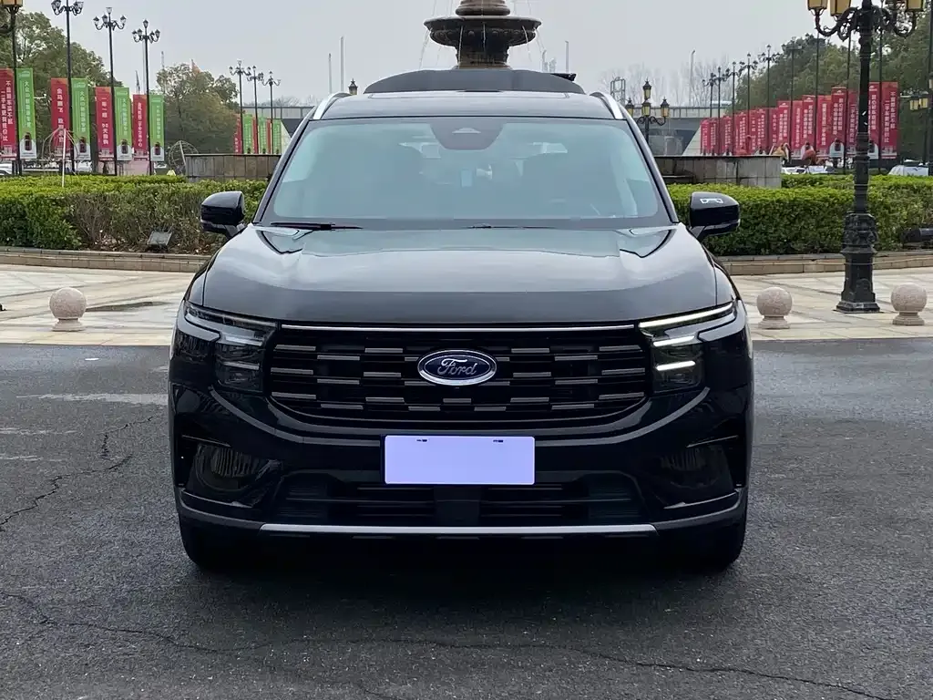 Ford Edge — фото 4
