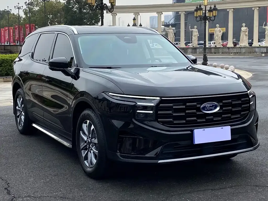 Ford Edge — фото 10