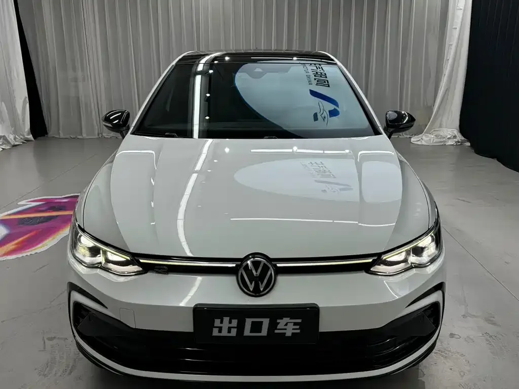 Volkswagen Golf 2022 из CN, фото 7