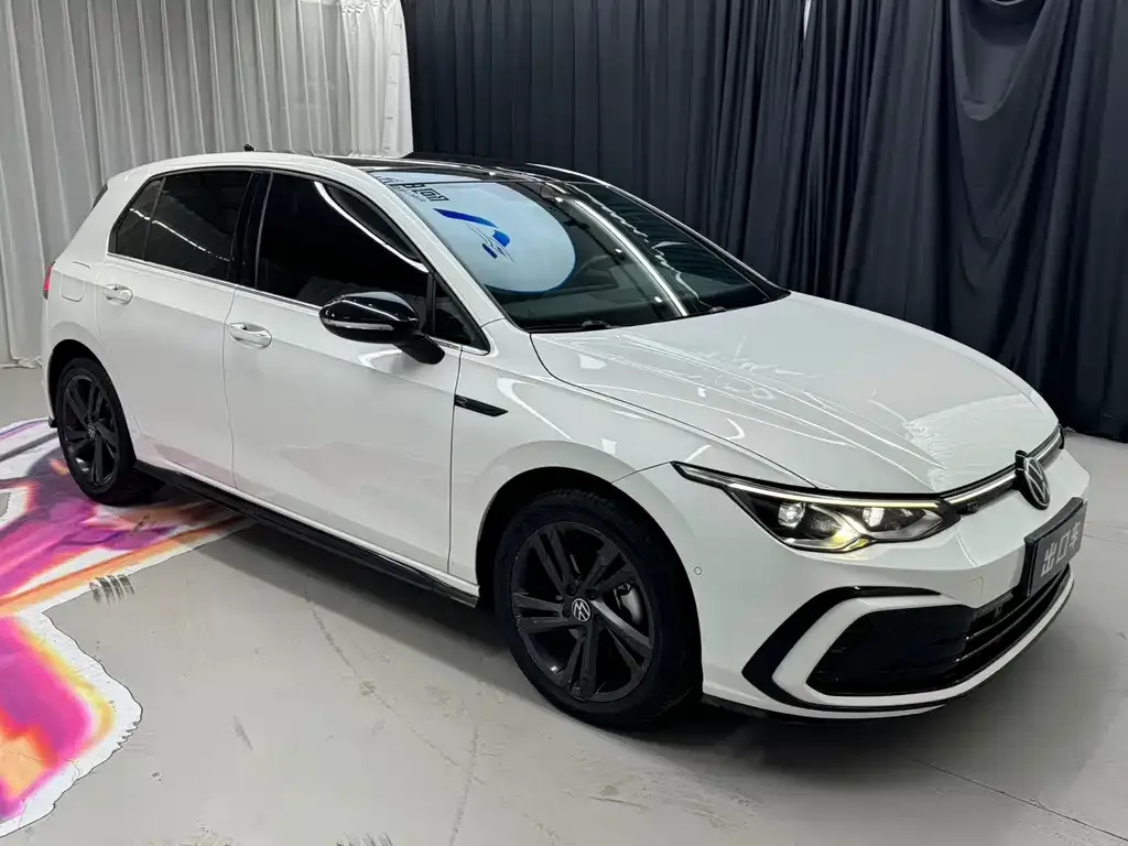 Volkswagen Golf 2022 из CN, фото 3