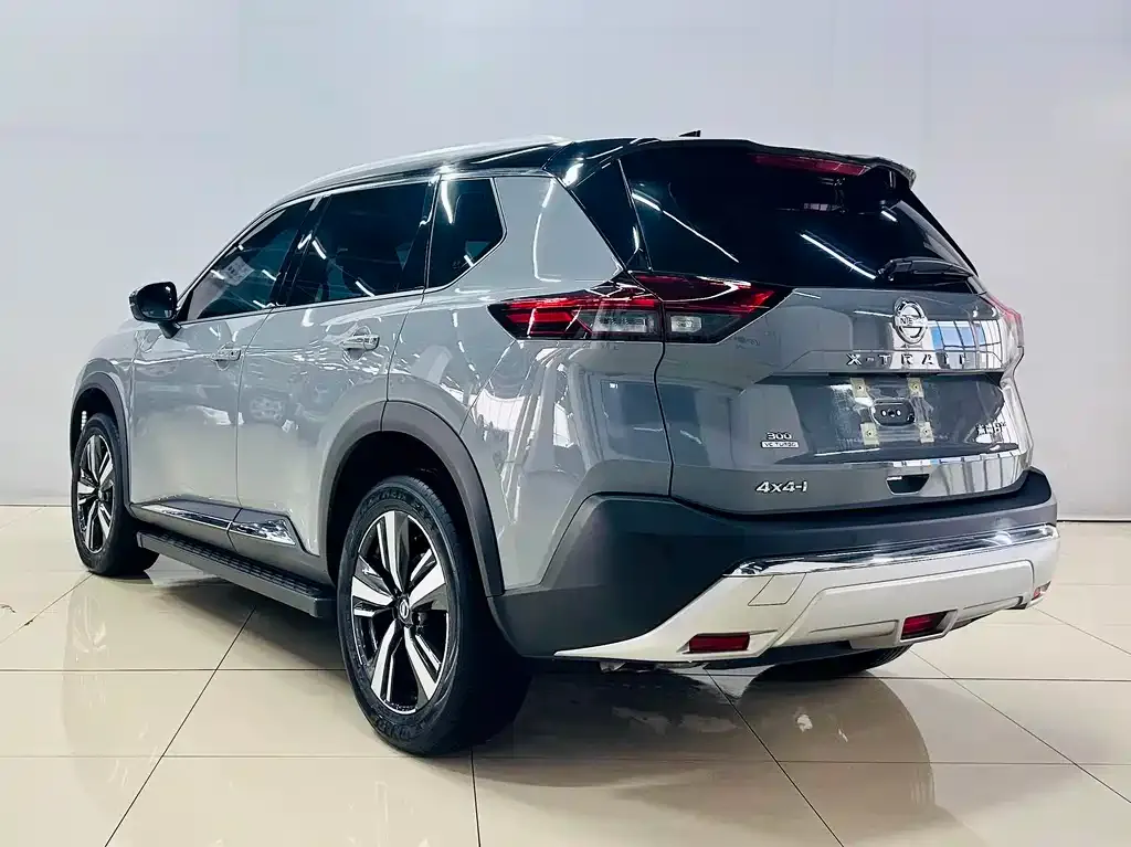 Nissan X-Trail — фото 10