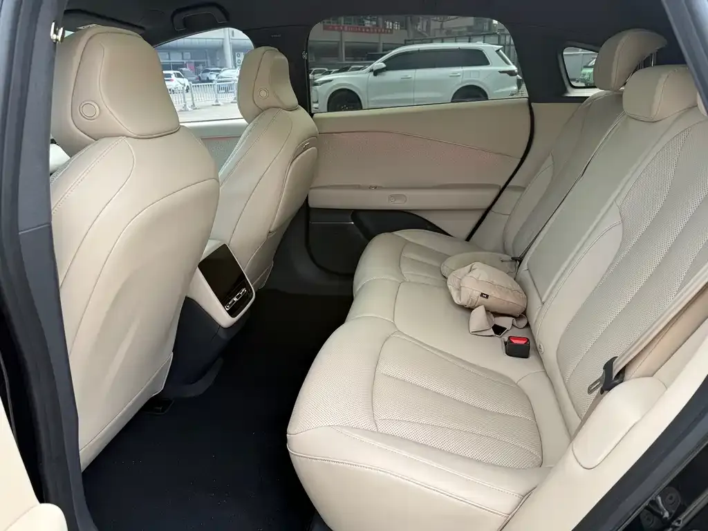 XPeng P7+ 2024 из CN, фото 7