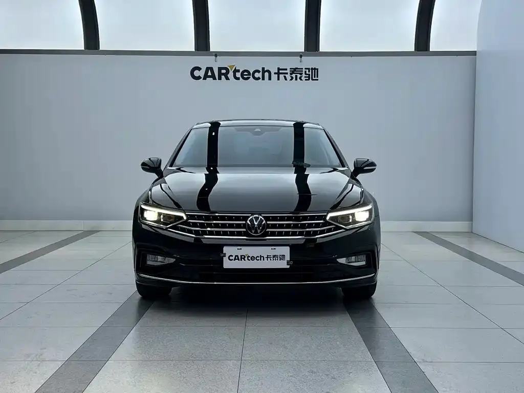 Volkswagen Magotan 2025 из CN, фото 2