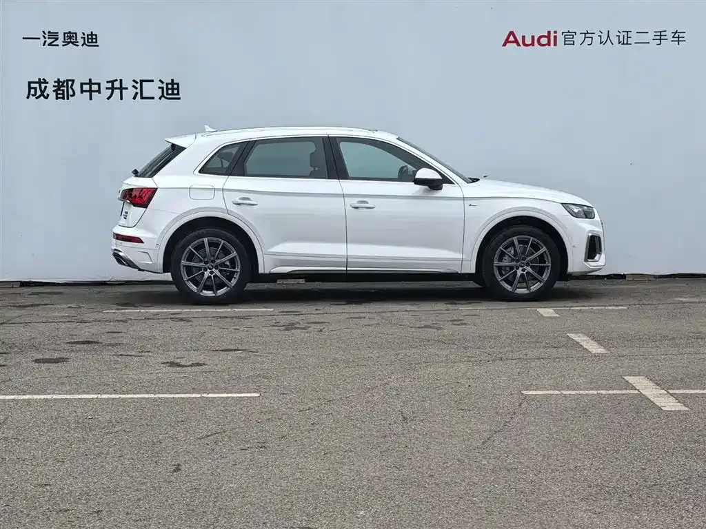 Audi Q5L 2022 из CN, фото 8