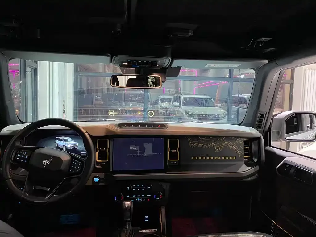 Ford Bronco 2024 из CN, фото 3