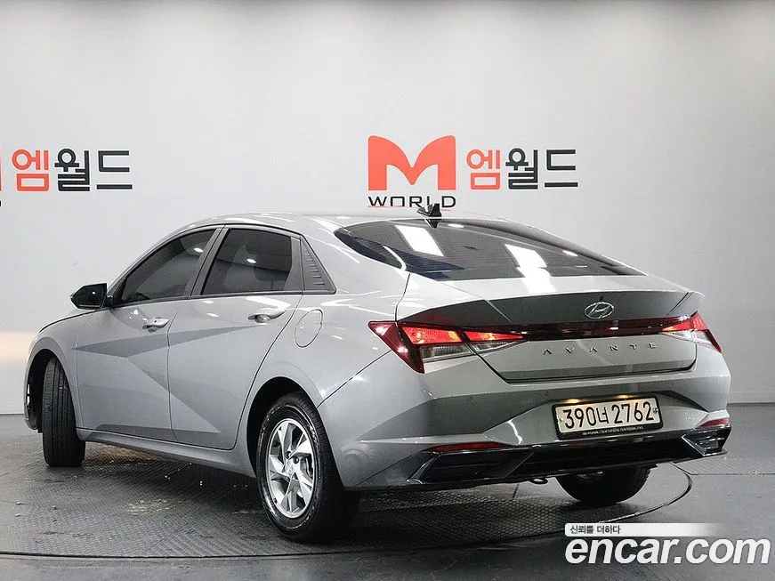 Hyundai AVANTE 2021 из KR, фото 3