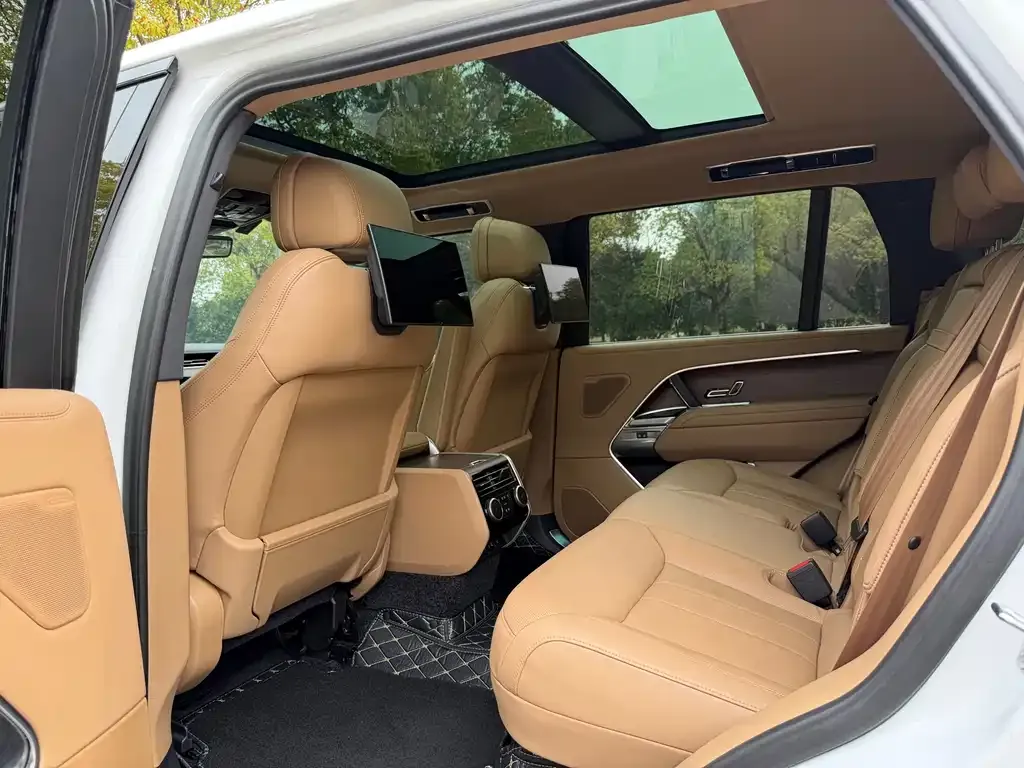 Land Rover Range Rover 2023 из CN, фото 3