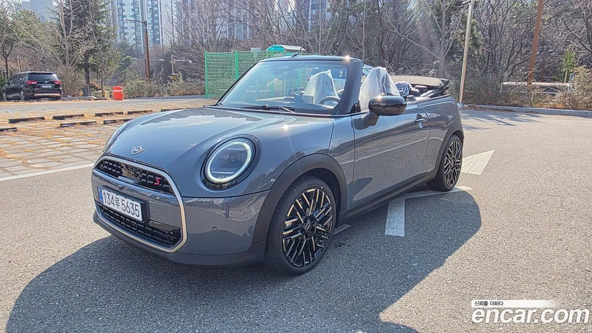 Mini Cooper Convertible