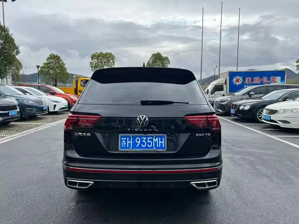 Volkswagen Tiguan L 2023 из CN, фото 2