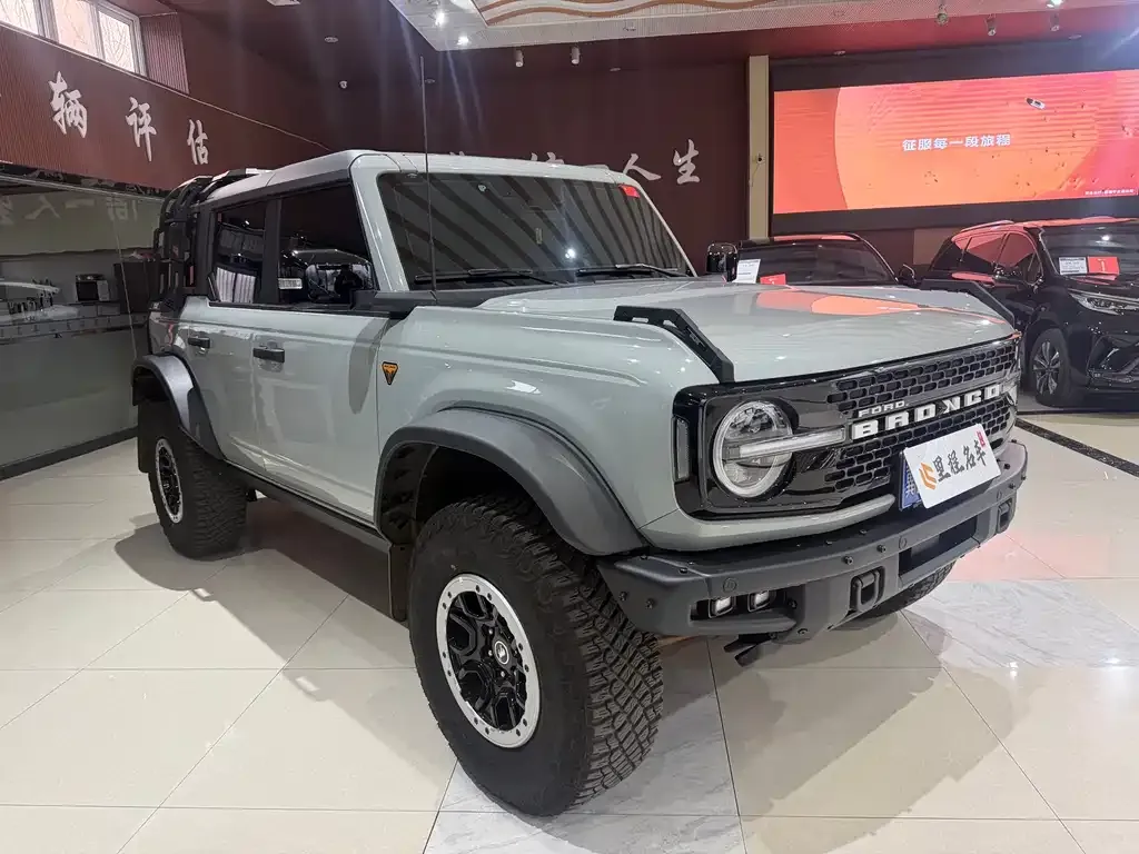 Ford Bronco 2024 из CN, фото 6