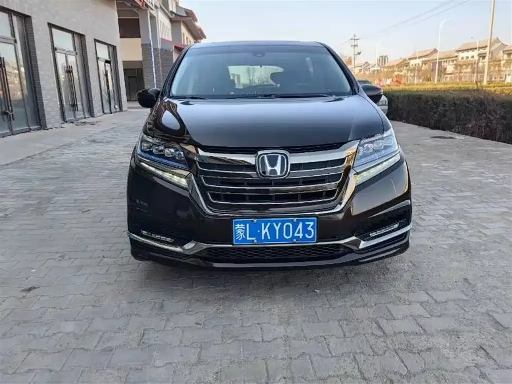 Honda Elysion 2021 из CN, фото 1