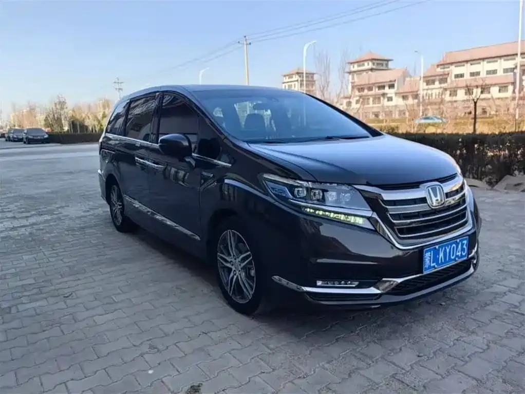 Honda Elysion 2021 из CN, фото 2