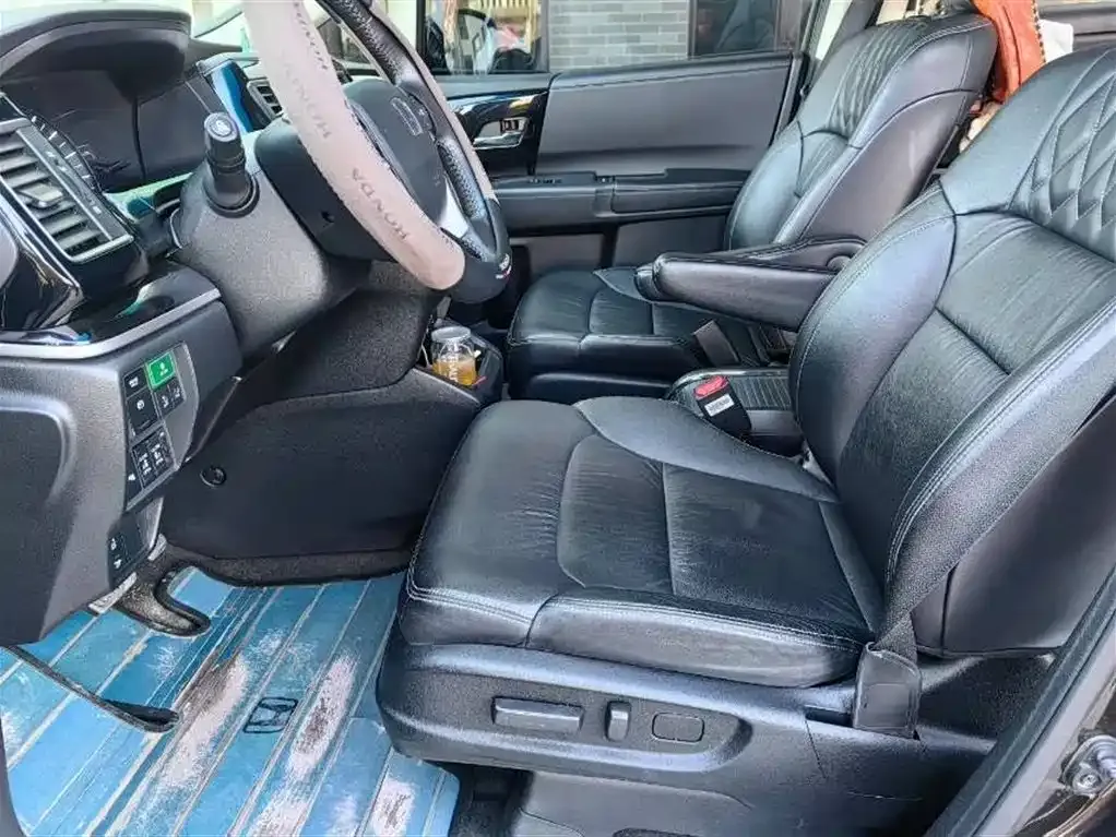 Honda Elysion 2021 из CN, фото 5