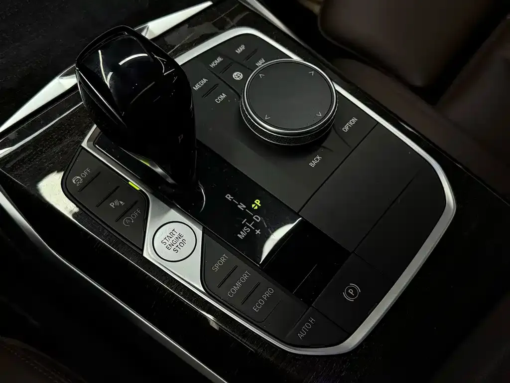 BMW 3 Series — фото 10