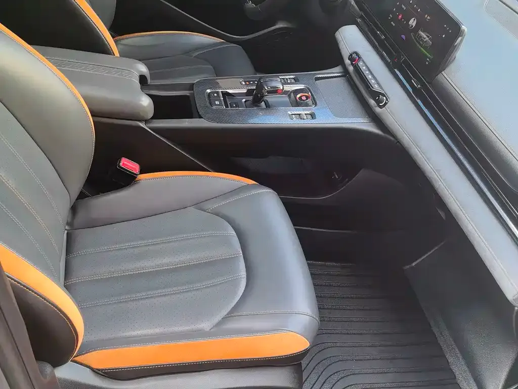 GAC Motor Shadow Leopard — фото 10