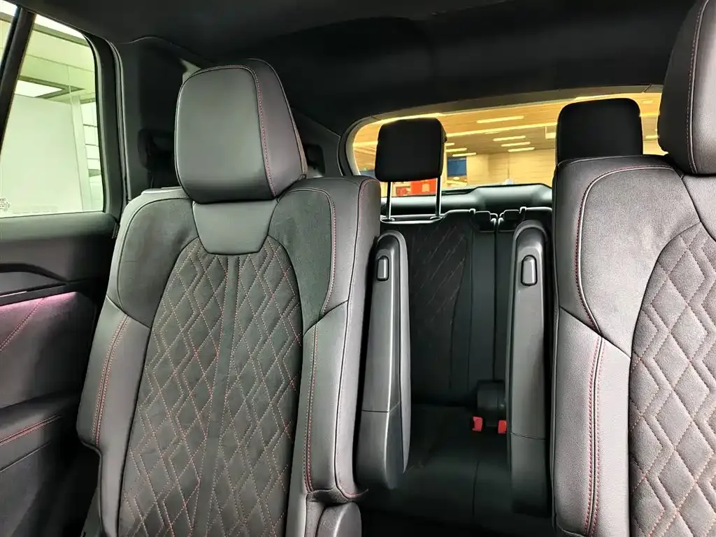 Audi Q5 e-tron 2024 из CN, фото 4
