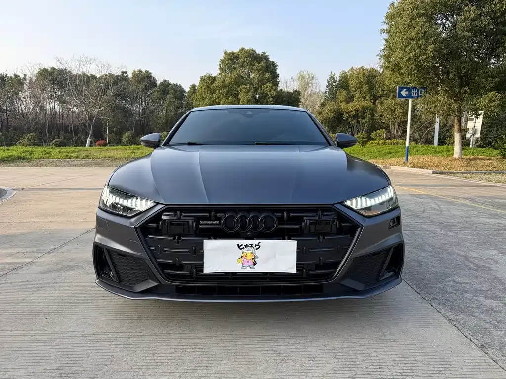 Audi A7L — фото 10