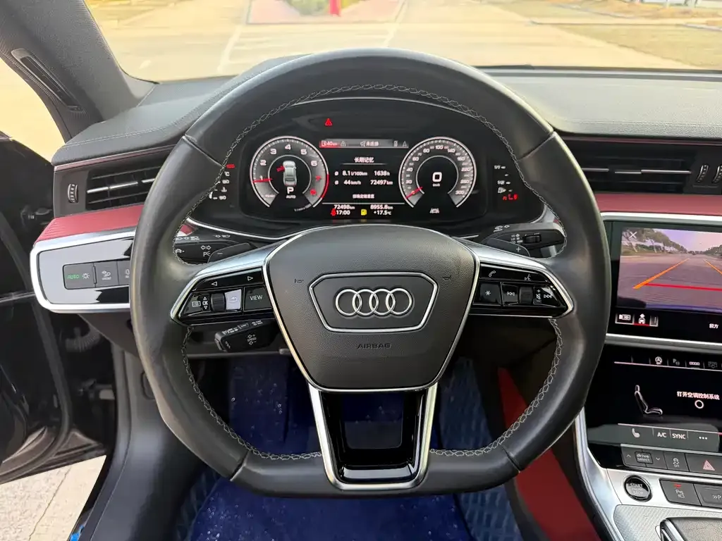 Audi A7L — фото 8