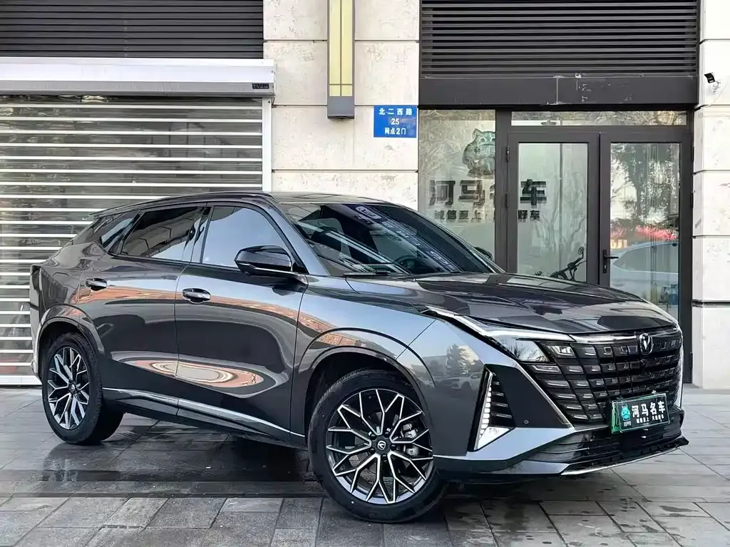 Changan UNI-Z New Energy 2024 из CN, фото 2