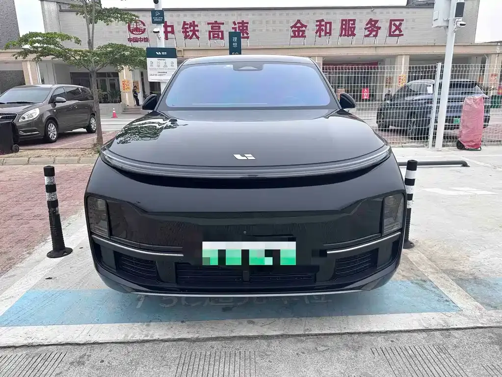 Li Auto L8 2023 из CN, фото 6