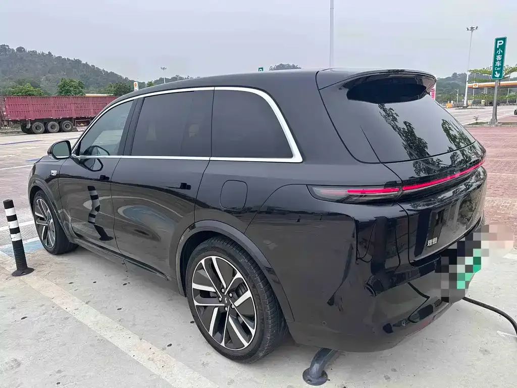 Li Auto L8 2023 из CN, фото 3