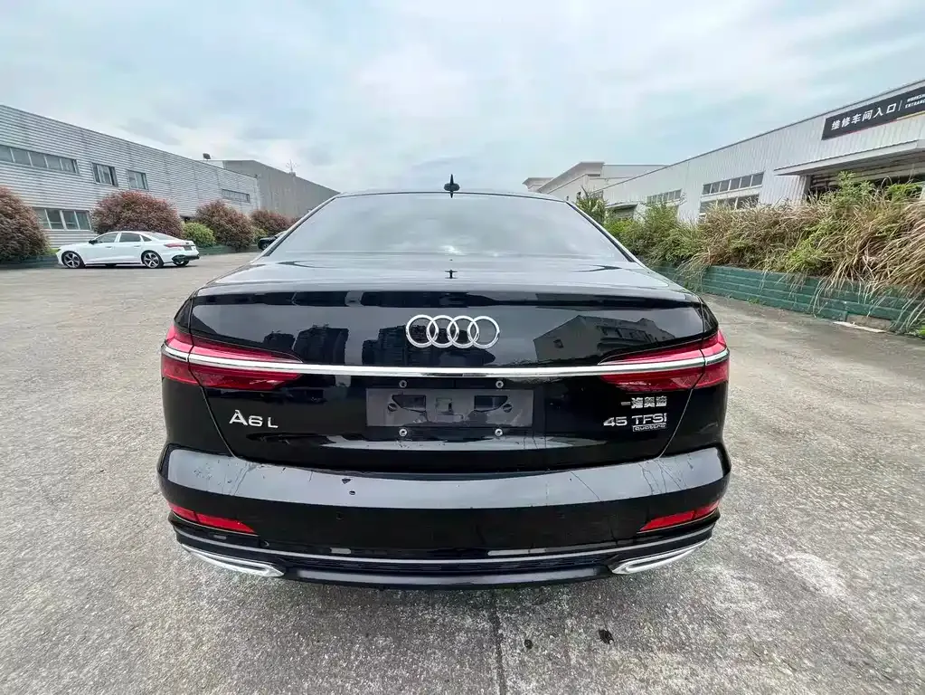 Audi A6L 2021 из CN, фото 2