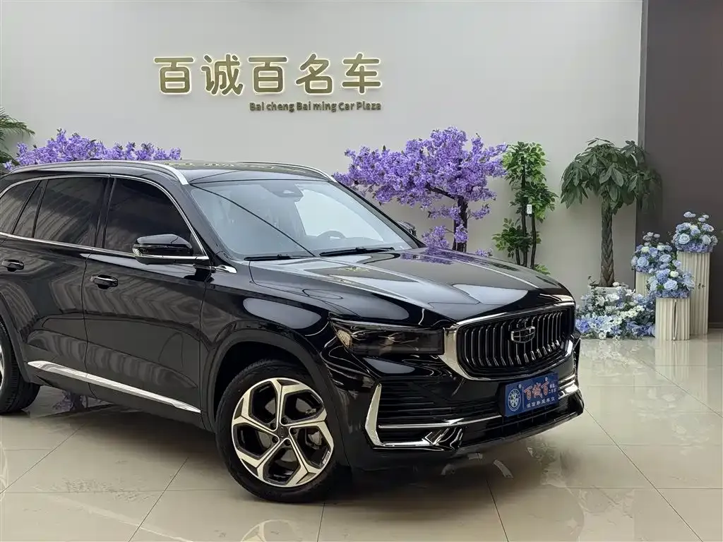 Geely Xingyue L — фото 8