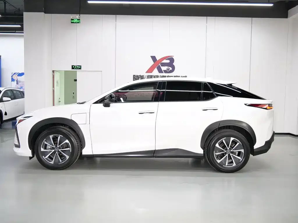Lexus RZ 2023 из CN, фото 4