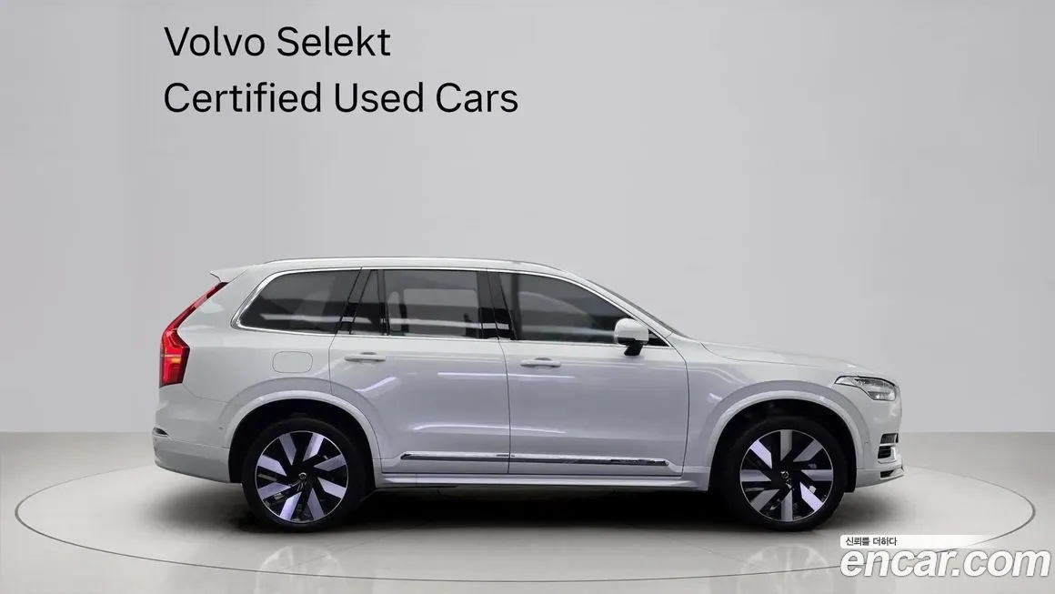 Volvo XC90 — фото 6