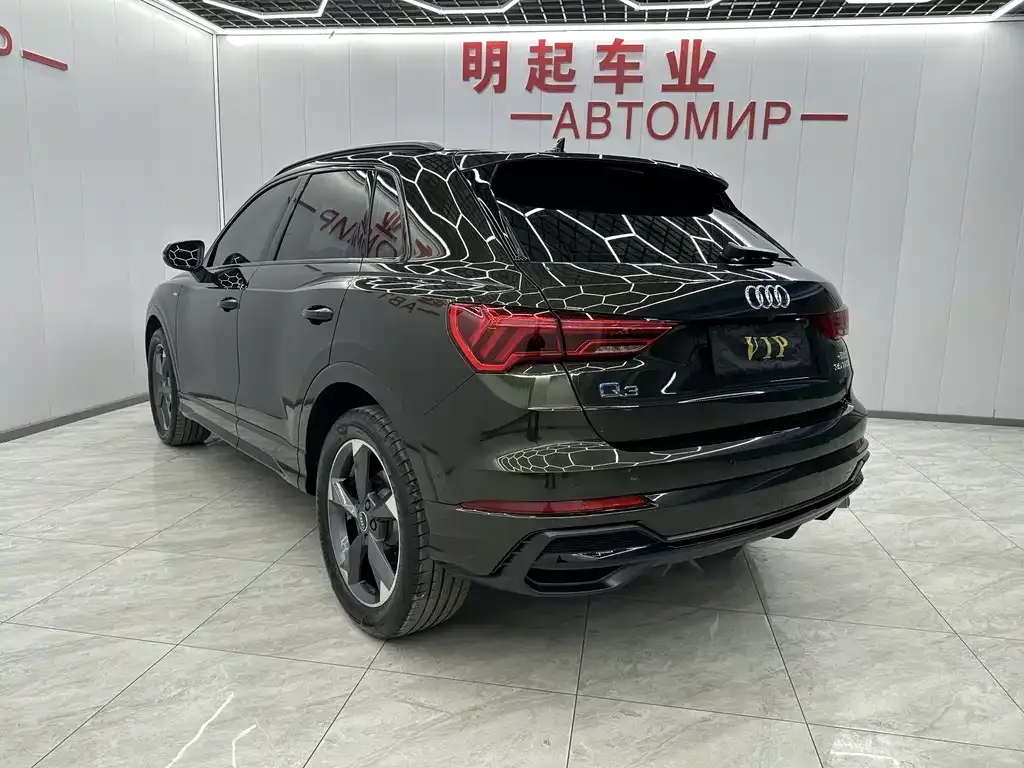 Audi Q3 — фото 4