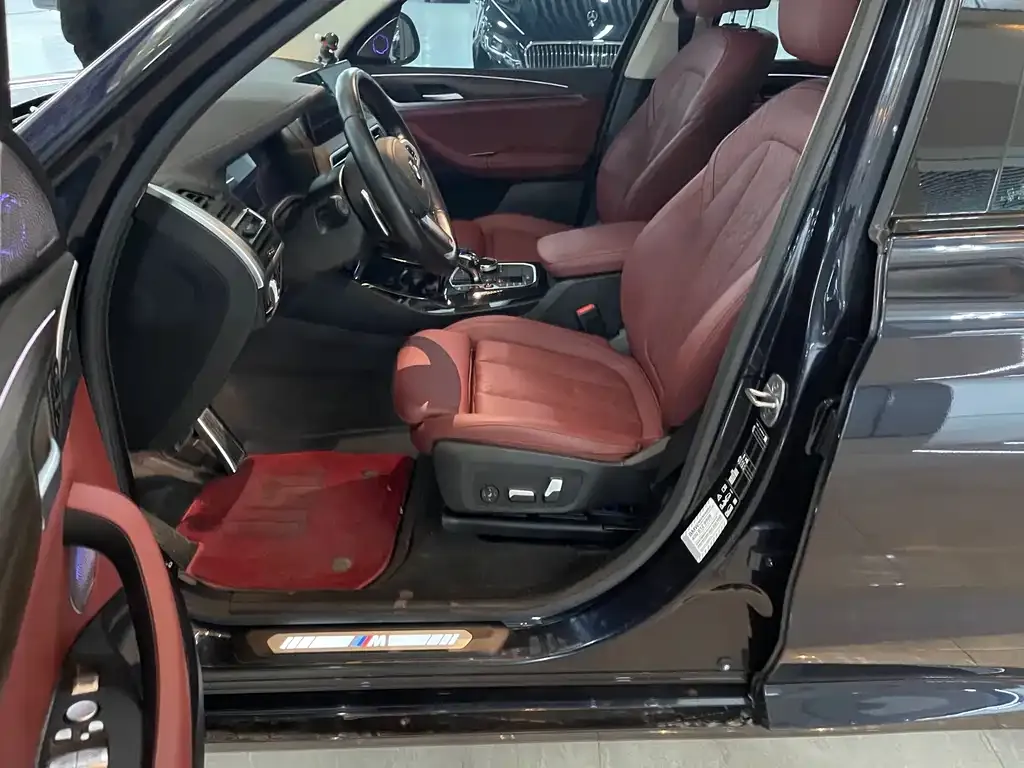 BMW X3 2022 из CN, фото 2