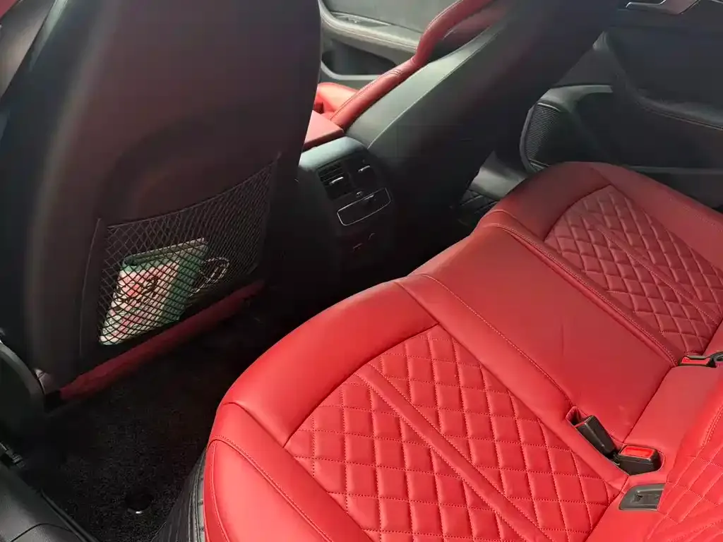 Audi S4 2024 из CN, фото 2