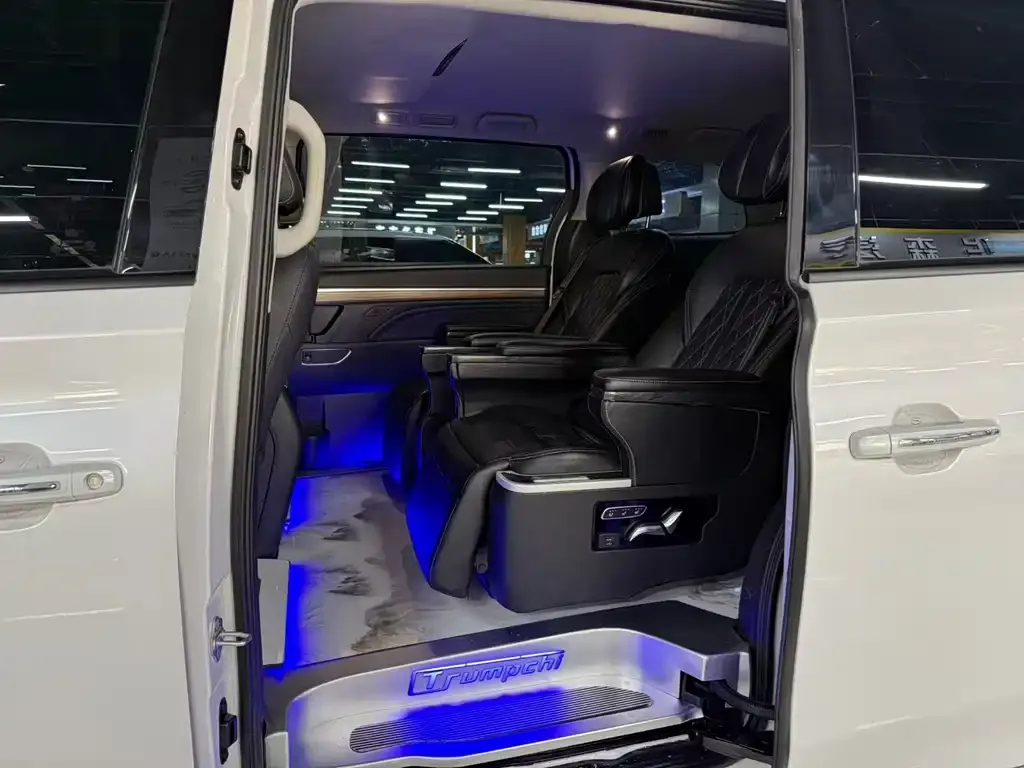 GAC Motor Trumpchi M8 — фото 2