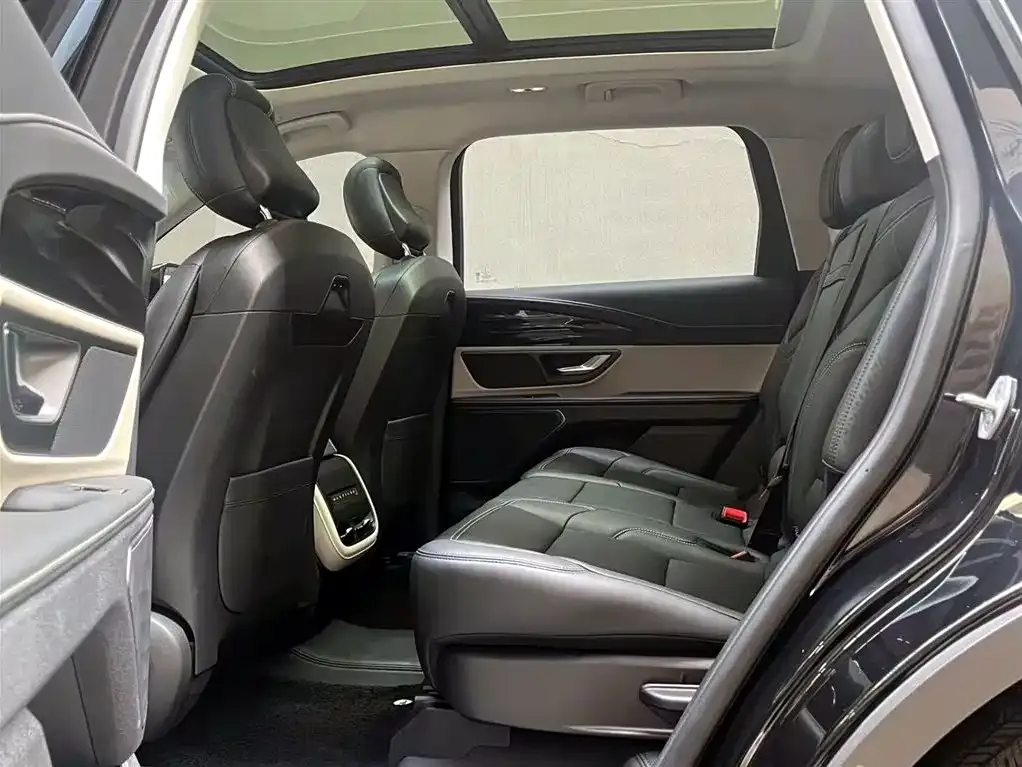 Lincoln Nautilus 2025 из CN, фото 3