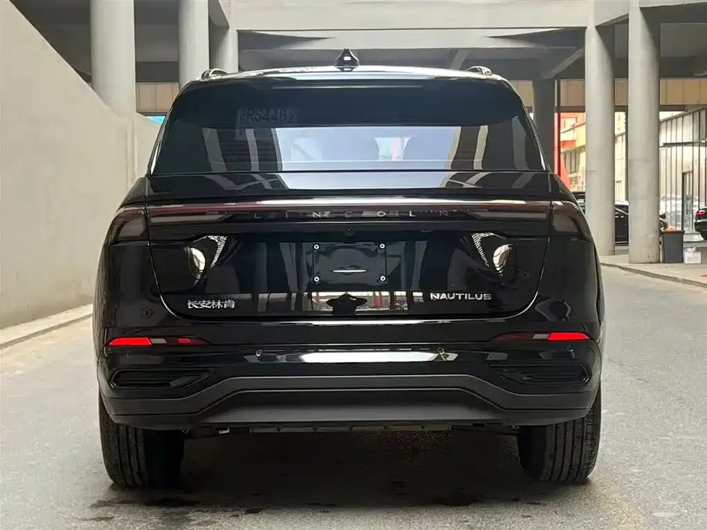 Lincoln Nautilus 2025 из CN, фото 2