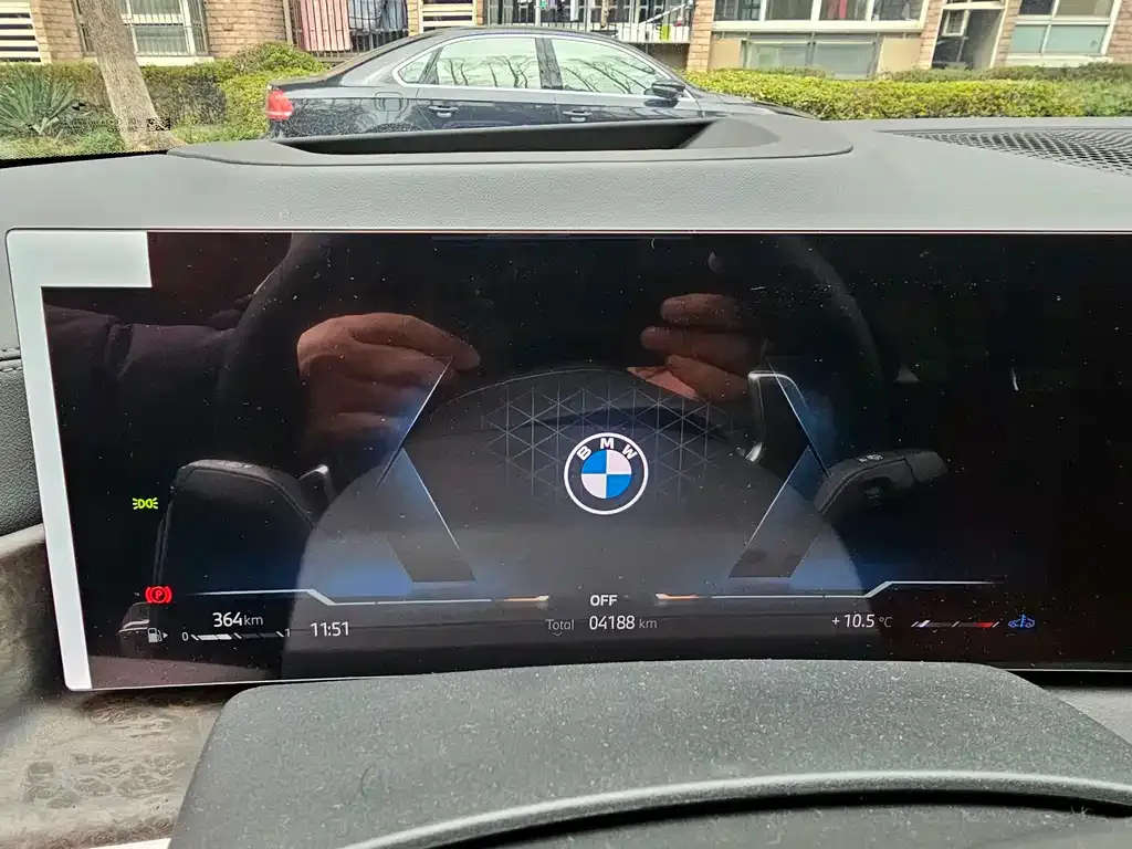 BMW X5 — фото 2