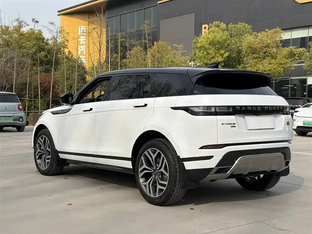 Land Rover Evoque — фото 8