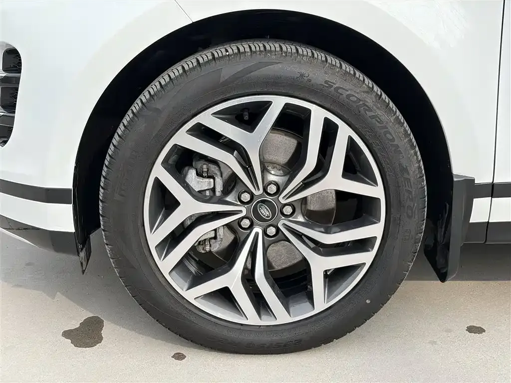 Land Rover Evoque — фото 4