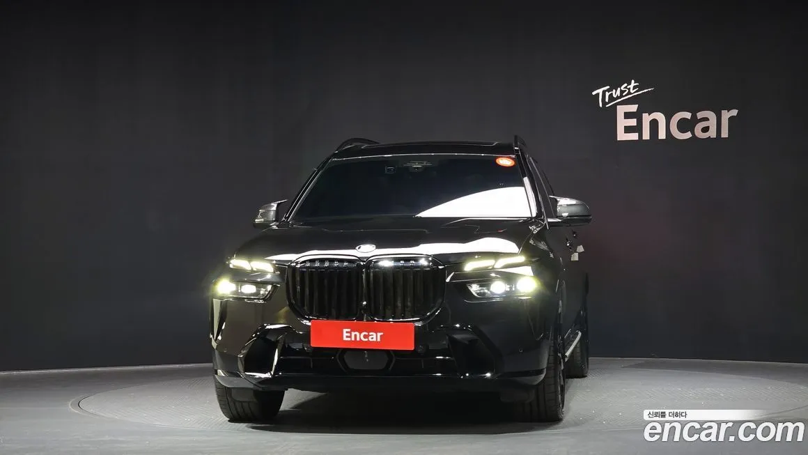 BMW X7 2025 из KR, фото 2