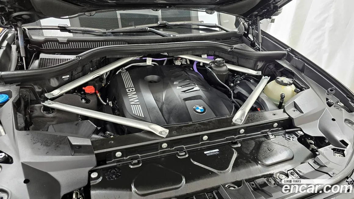 BMW X7 2025 из KR, фото 3