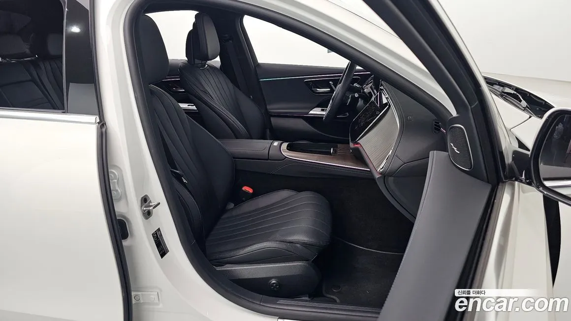 Mercedes-Benz E-Class 2024 из KR, фото 10