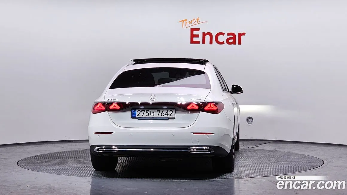 Mercedes-Benz E-Class 2024 из KR, фото 5