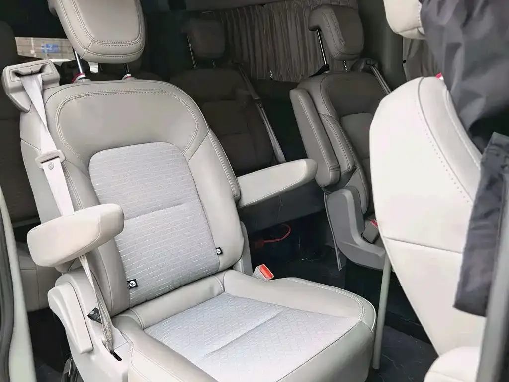 Ford Transit 2024 из CN, фото 4