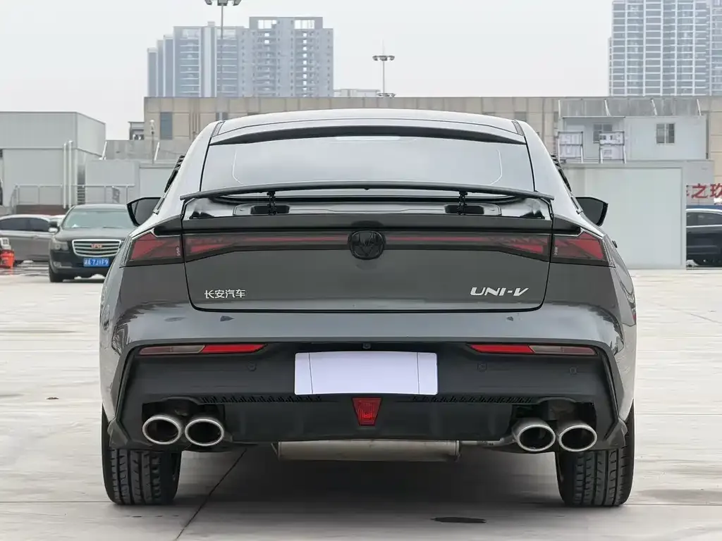 Changan UNI-V 2023 из CN, фото 9