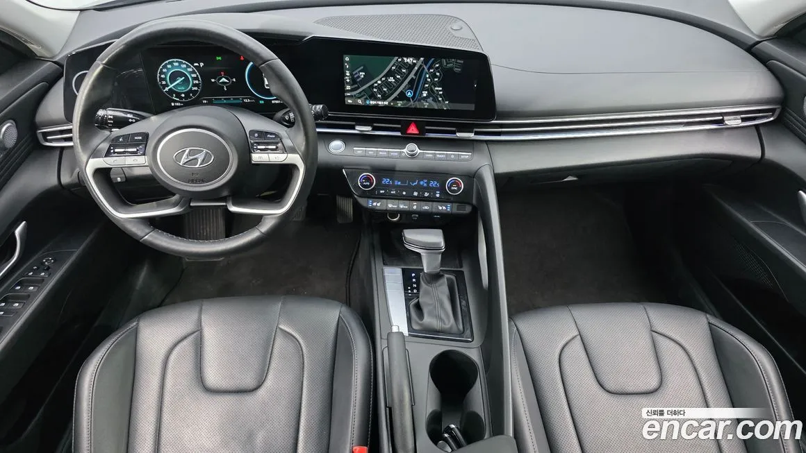 Hyundai AVANTE — фото 8