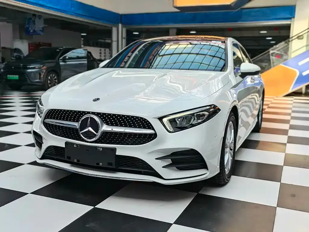 Mercedes-Benz A-Class 2022 из CN, фото 1