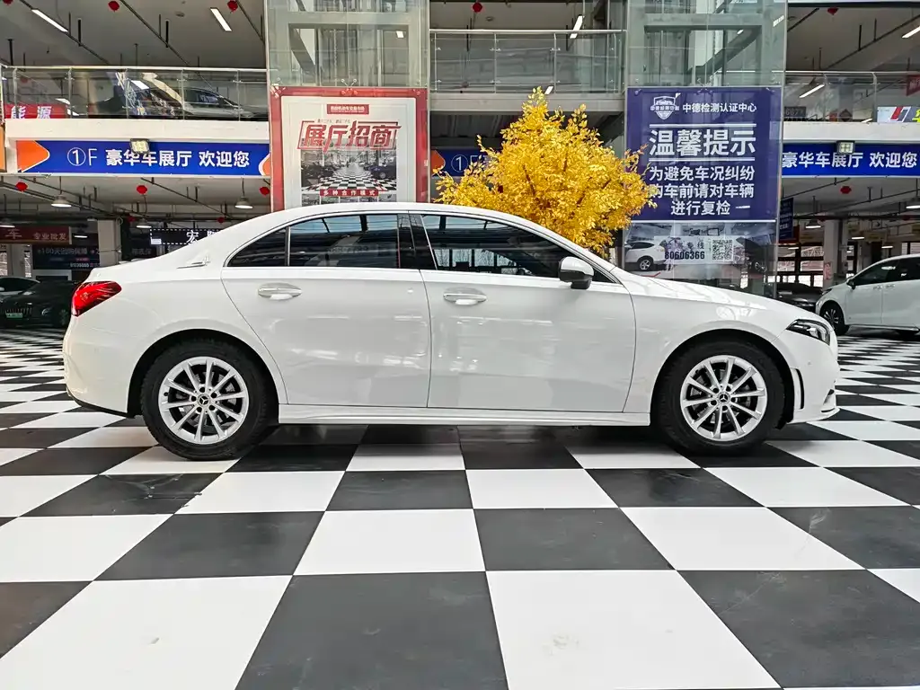 Mercedes-Benz A-Class 2022 из CN, фото 9